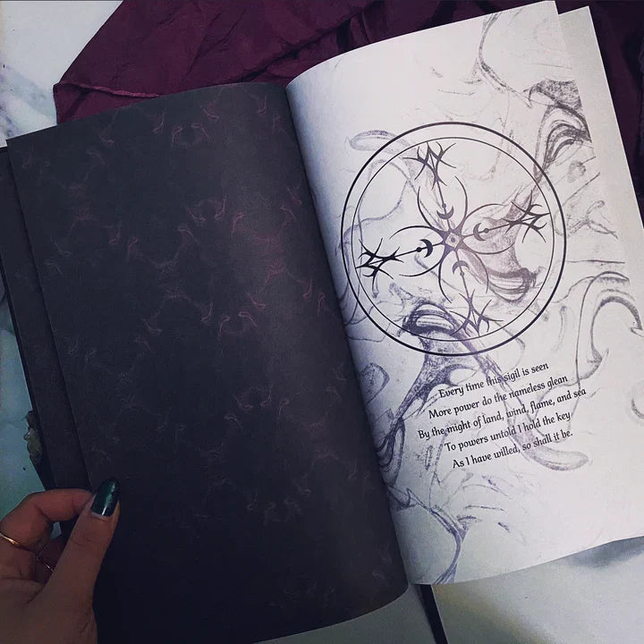 The Nameless One (A Tarot & Oracle Deck)
