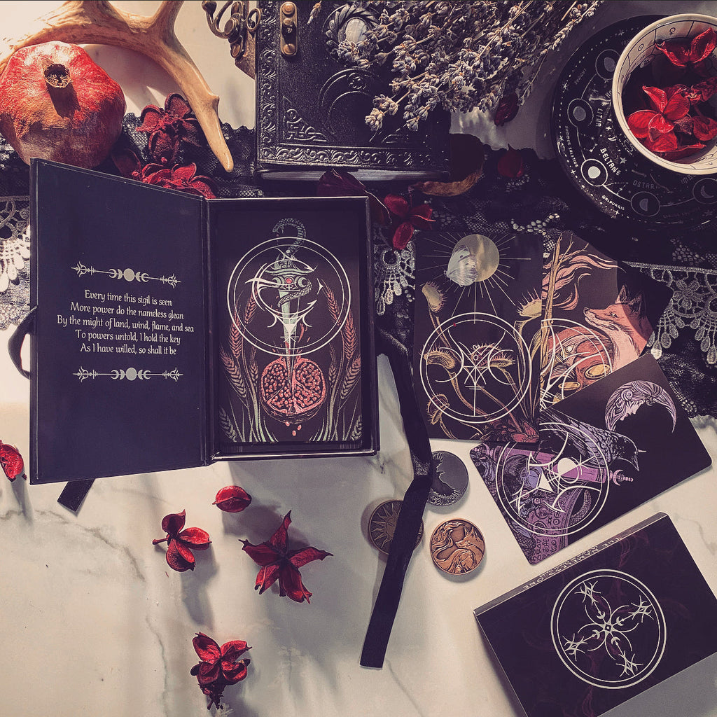 The Nameless One (A Tarot & Oracle Deck)