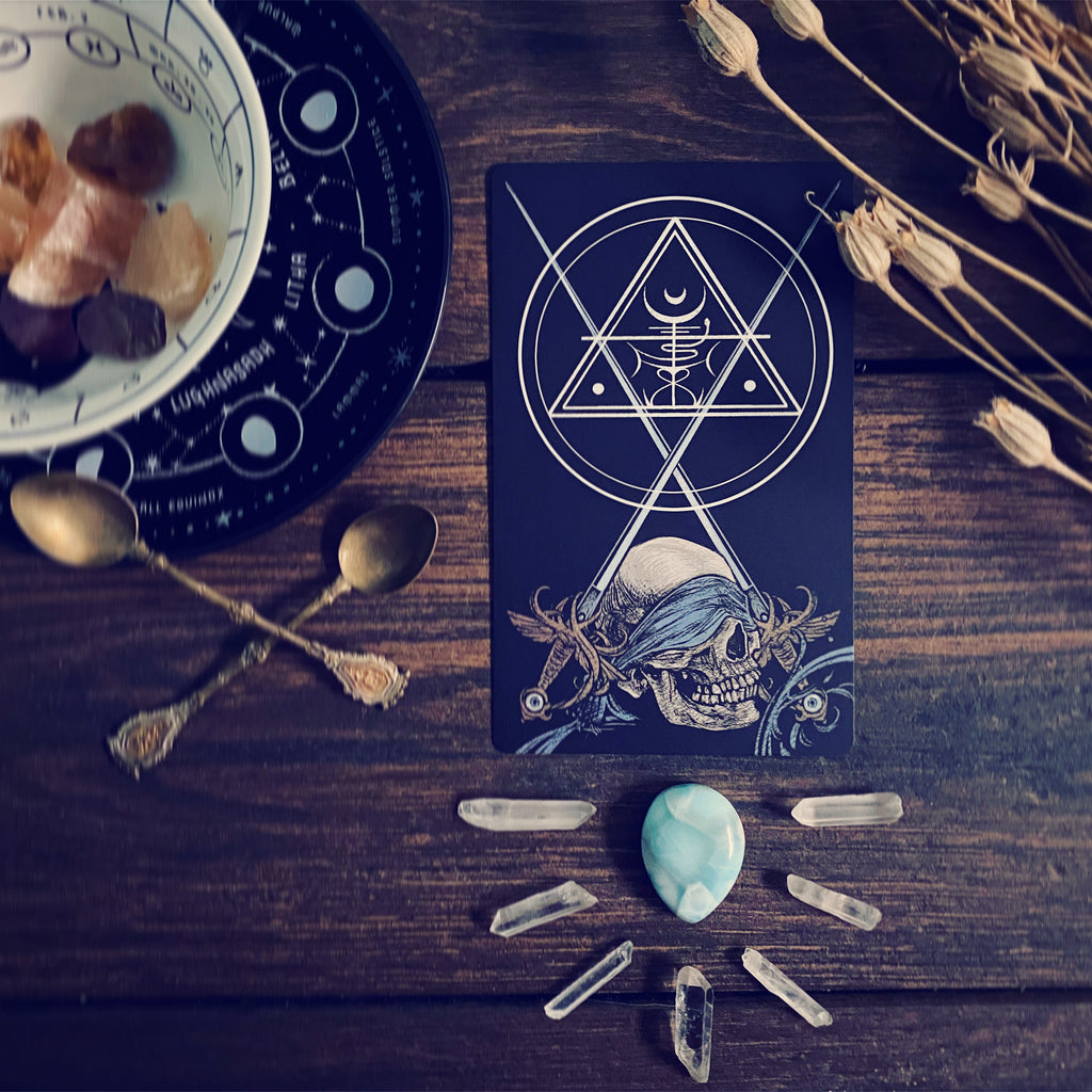 The Nameless One (A Tarot & Oracle Deck)